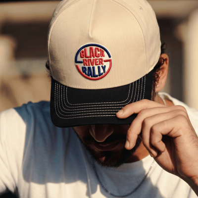 Czapka z daszkiem - Black River Rally Cotton Snapback (kremowy/czarny)