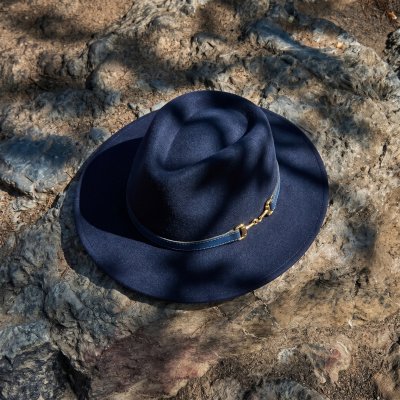 Kapelusze - Gårda Braga Wool felt Fedora (granatowy)