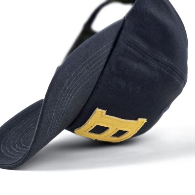 Czapka z daszkiem - Gårda Letter Cap 'B' (granatowy/żółty)