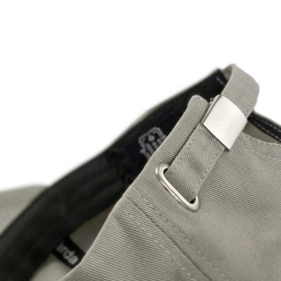 Czapka z daszkiem - Gårda Letter Cap 'L' (jasnoszary/niebieski)