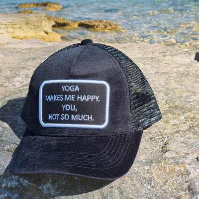 Czapka - Gårda Velvet Trucker Yoga (czarny)