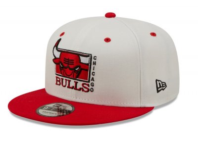 Czapka - New Era 9FIFTY Chicago Bulls (biały)