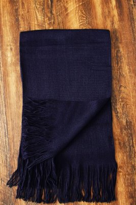 Szaliki - Gårda Knitted Woolmix Scarf (Navy)