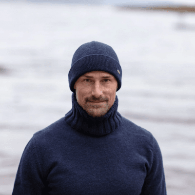 Czapki - Sätila Söder Lambswool Beanie (ciemny niebieski)